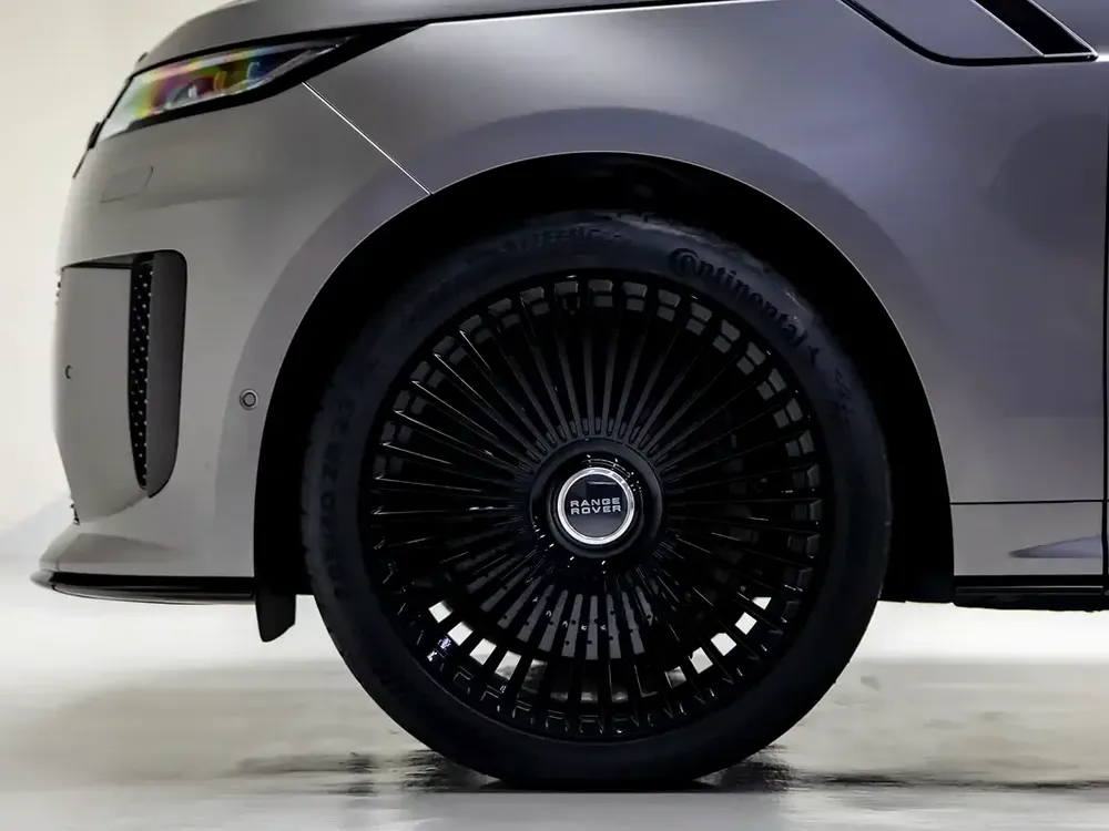 2024 | Land Rover | Range Rover | Sport SV Edition One | GCC Spec | With Warranty and SC - Image 20