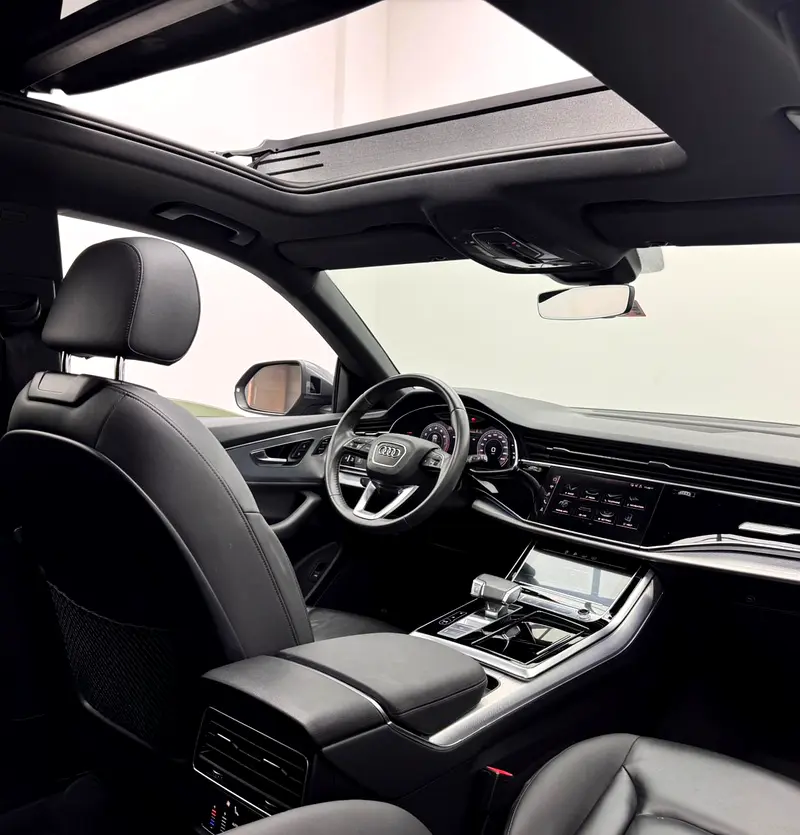 2020 Audi Q8 55TFSI S-Line, Audi Service History, 1 Year Warranty, Excellent Condition, GCC - Image 16