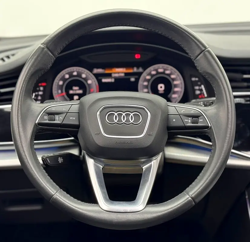2020 Audi Q8 55TFSI S-Line, Audi Service History, 1 Year Warranty, Excellent Condition, GCC - Image 9