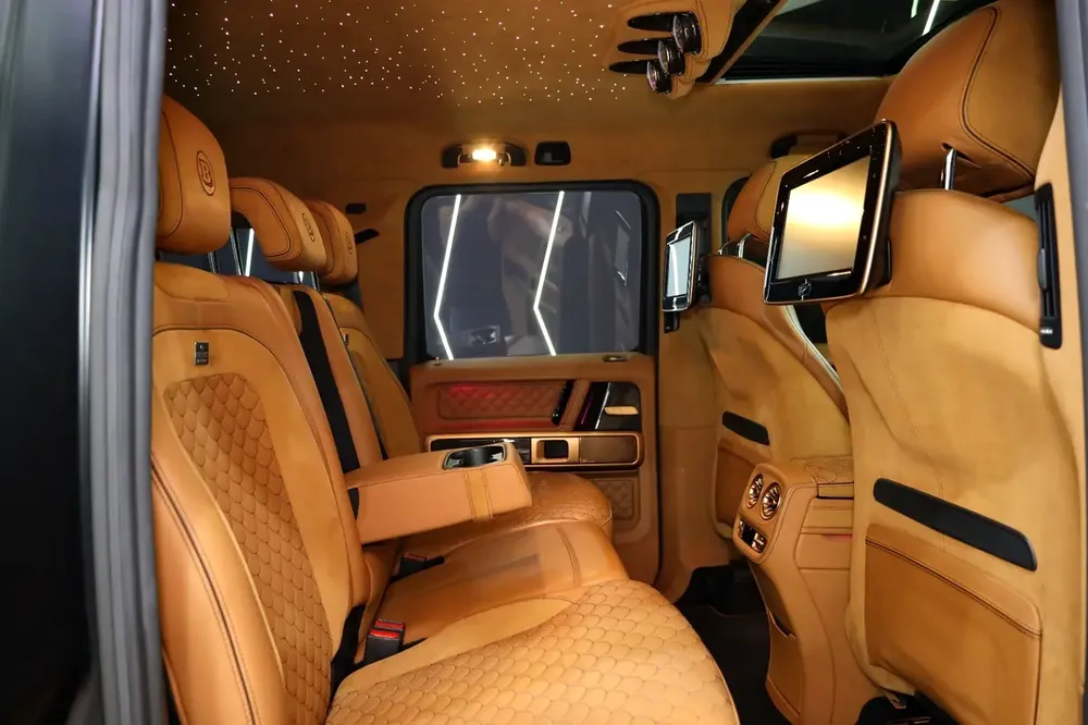 2022 Mercedes-Benz G800 Brabus, Original Brabus w/ 900 Rocket Edition Body Kit!! - Image 9