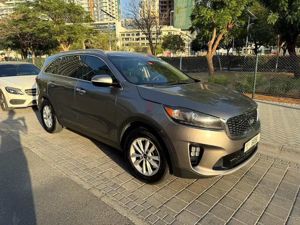 Kia Sorento 2019 | US Spec | First Owner | Excellent Condition - Image 4
