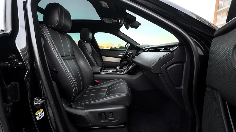 2022 Range Rover Velar P250 S R-Dynamic - Image 20
