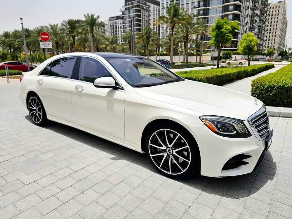 2019 Mercedes-Benz S 560 4MATIC | Luxury  Performance | GCC Ready - Image 7