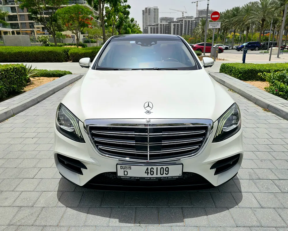 2019 Mercedes-Benz S 560 4MATIC | Luxury  Performance | GCC Ready - Image 8