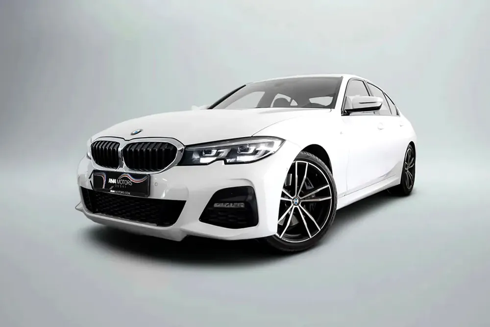 2,853 AED / 60 months | 0% DP | 2021 BMW 330i M-Sport / Full Service History - Image 5
