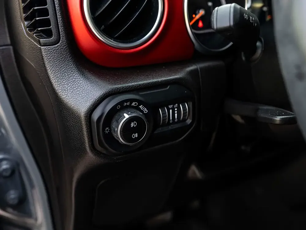0% DOWN PAYMENT | THE MAY ADVANTAGE | WRANGLER RUBICON | WARRANTY | GCC - Image 13