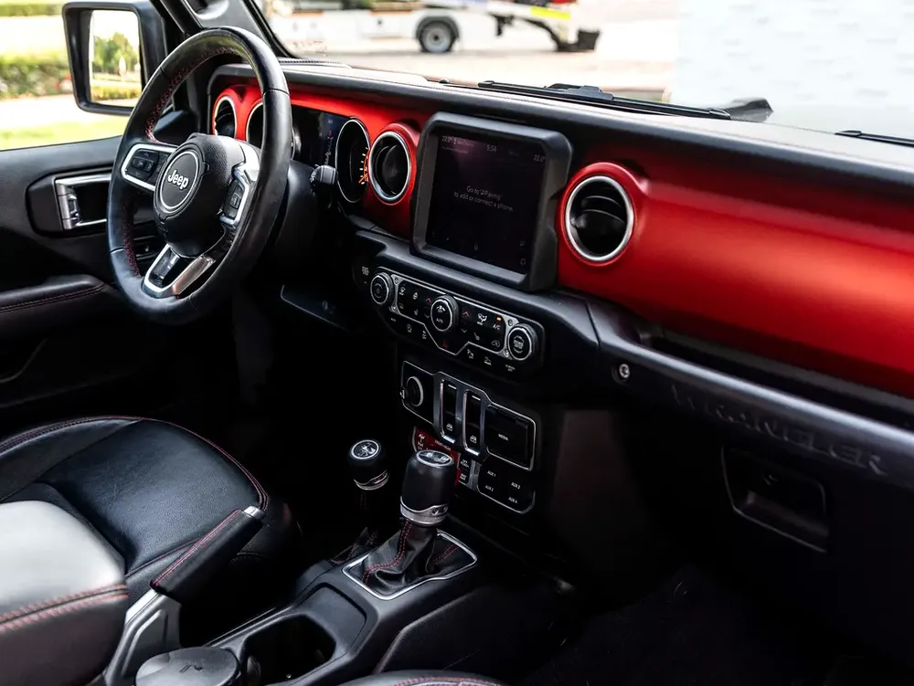 0% DOWN PAYMENT | THE MAY ADVANTAGE | WRANGLER RUBICON | WARRANTY | GCC - Image 18