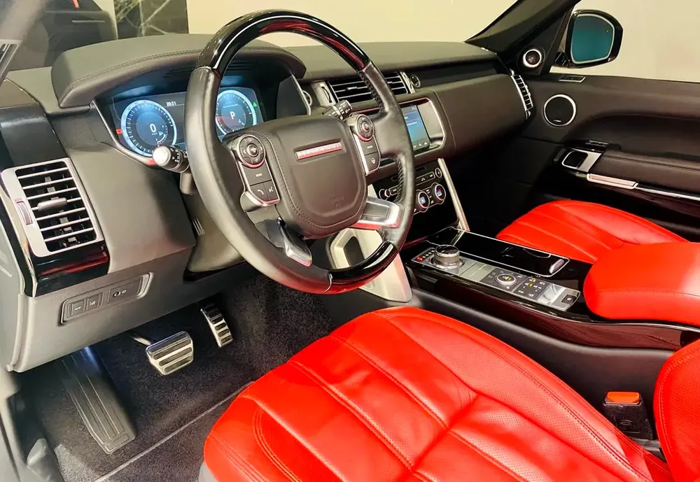 Land Rover Range Rover Vogue SE Supercharged 2017 GCC Specs - Image 9