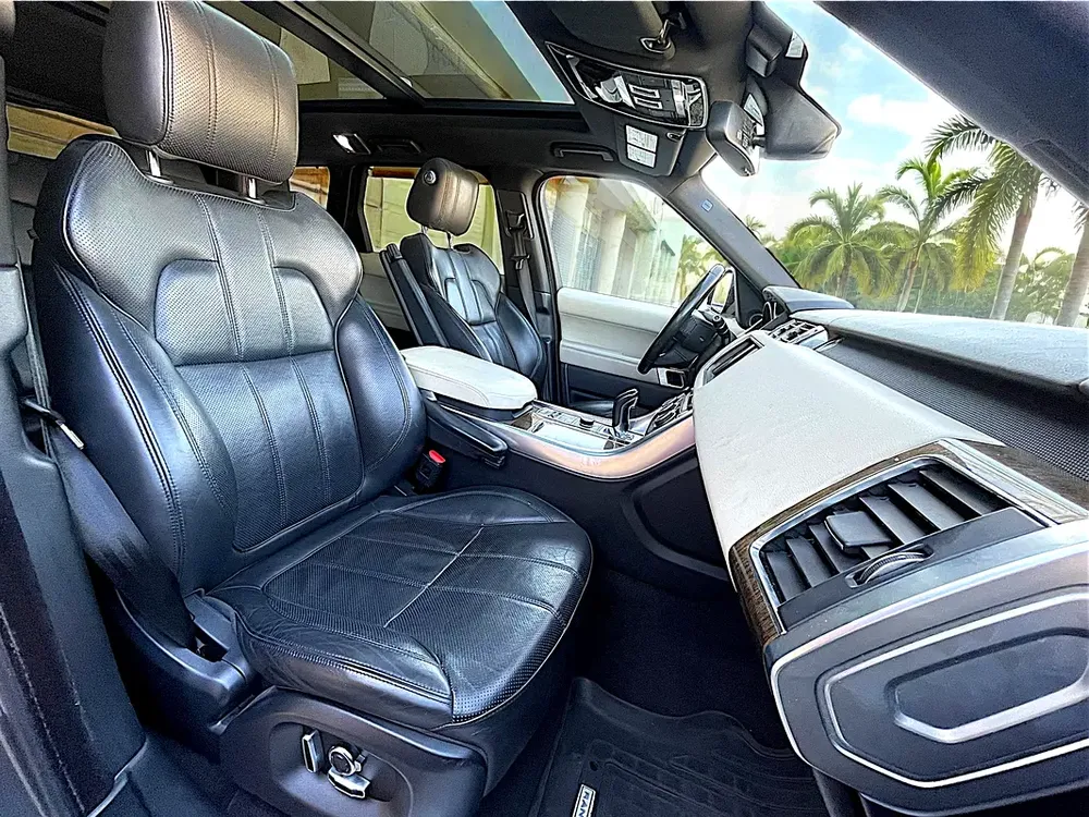 AED 1,620 EMI PM | RANGE ROVER SPORT | HSE | WELL MAINTAINED - Image 15