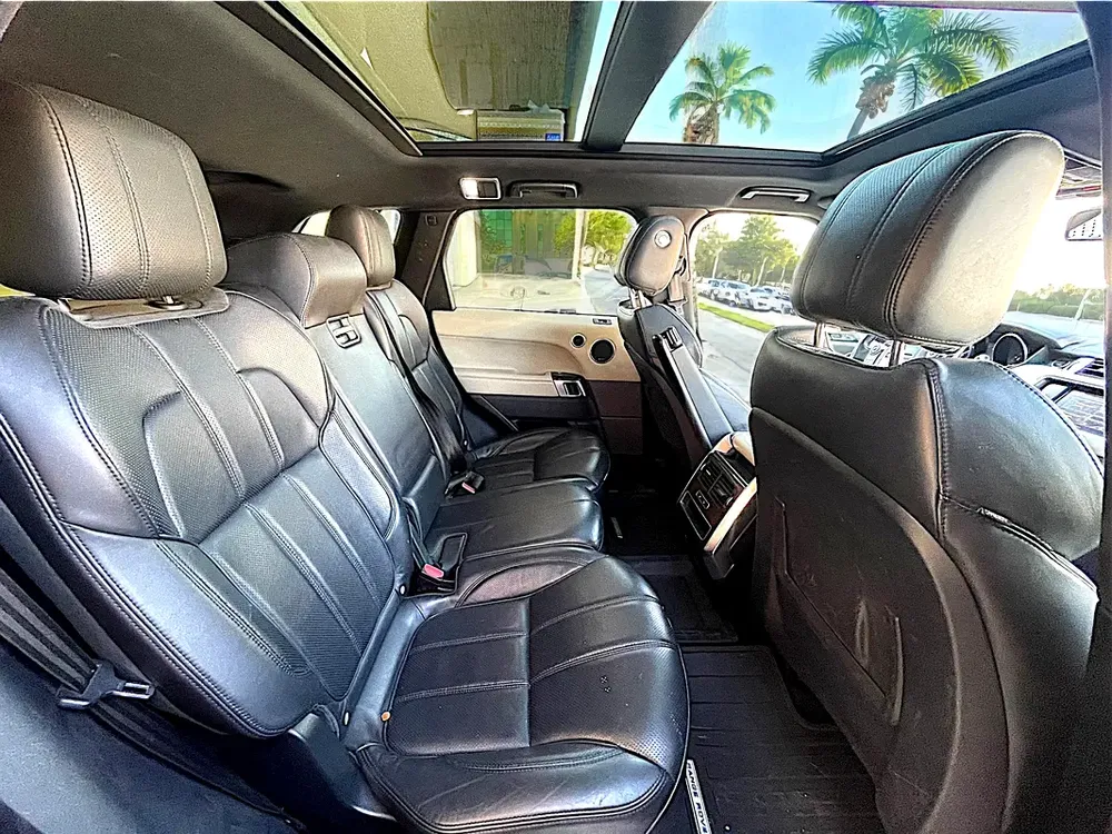 AED 1,620 EMI PM | RANGE ROVER SPORT | HSE | WELL MAINTAINED - Image 16