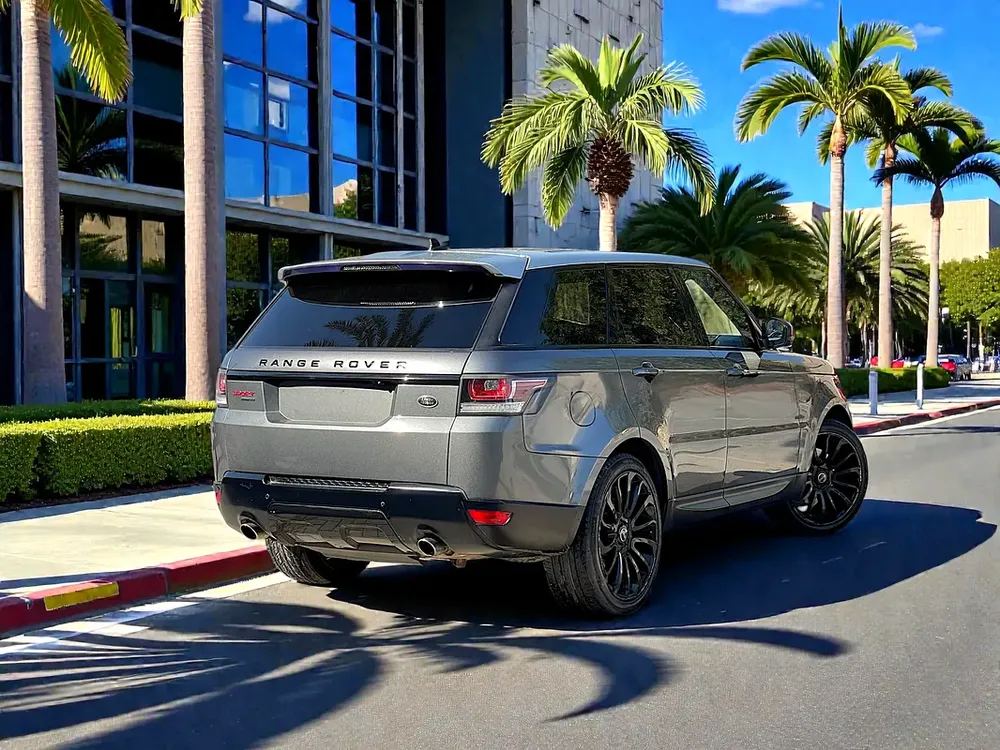 AED 1,620 EMI PM | RANGE ROVER SPORT | HSE | WELL MAINTAINED - Image 5