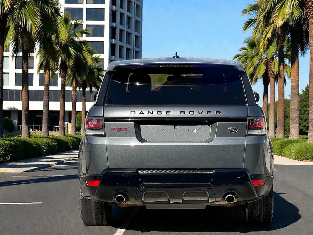 AED 1,620 EMI PM | RANGE ROVER SPORT | HSE | WELL MAINTAINED - Image 6