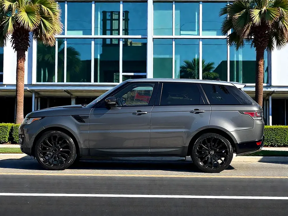AED 1,620 EMI PM | RANGE ROVER SPORT | HSE | WELL MAINTAINED - Image 8