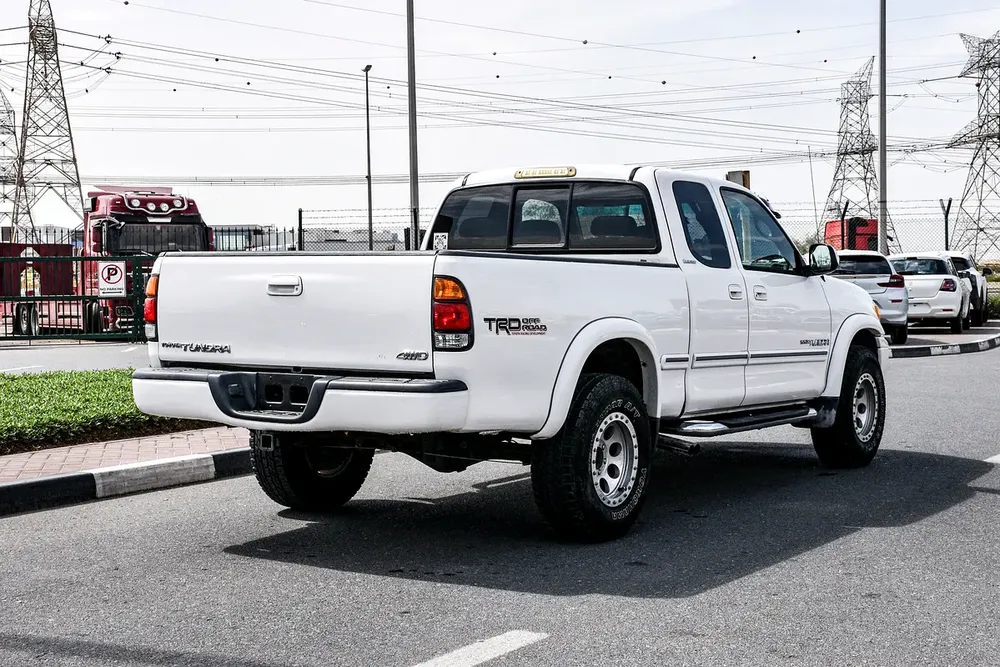 2000 - TOYOTA TUNDRA 4X4 - IMMCULATE CONDITION - ONLY 80,000 KM - Image 6