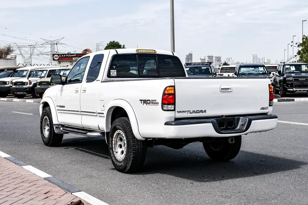 2000 - TOYOTA TUNDRA 4X4 - IMMCULATE CONDITION - ONLY 80,000 KM - Image 7