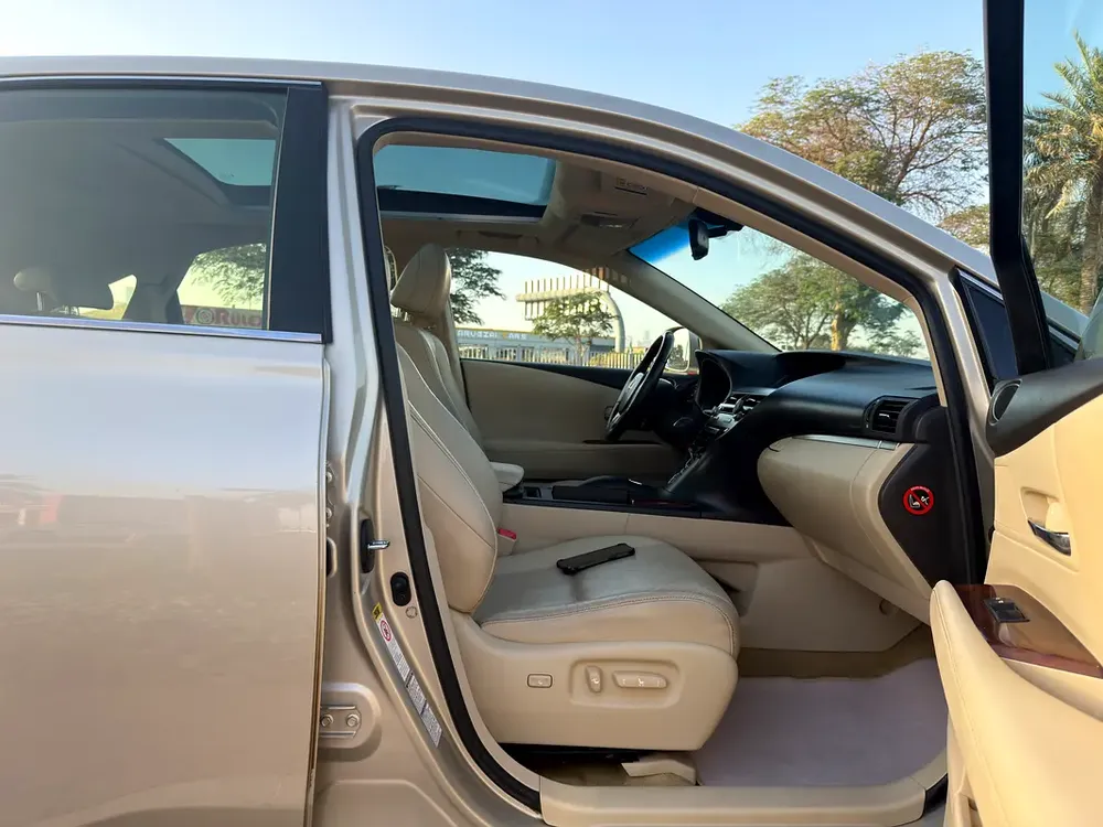Lexus RX 350 platinum 2014, Gcc , full option - Image 10