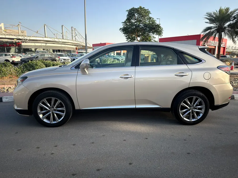 Lexus RX 350 platinum 2014, Gcc , full option - Image 8
