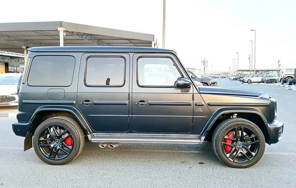 MERCEDES BENZ G63 CLEAN TITLE JAPANESE SPECS - Image 4