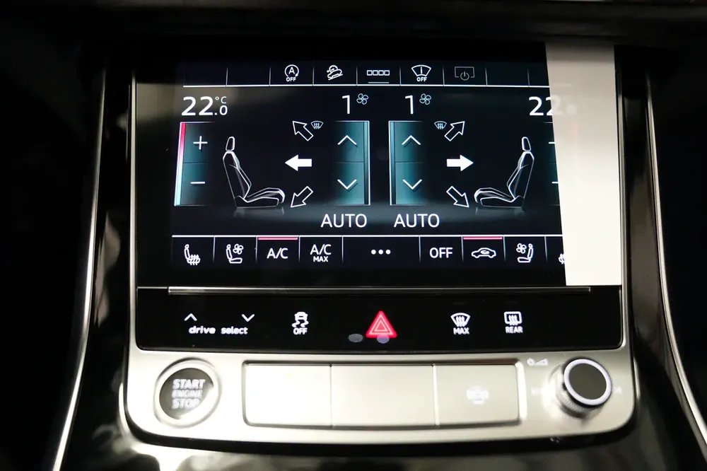 Audi Q8 55 TFSI Quattro - 2023 - Image 6