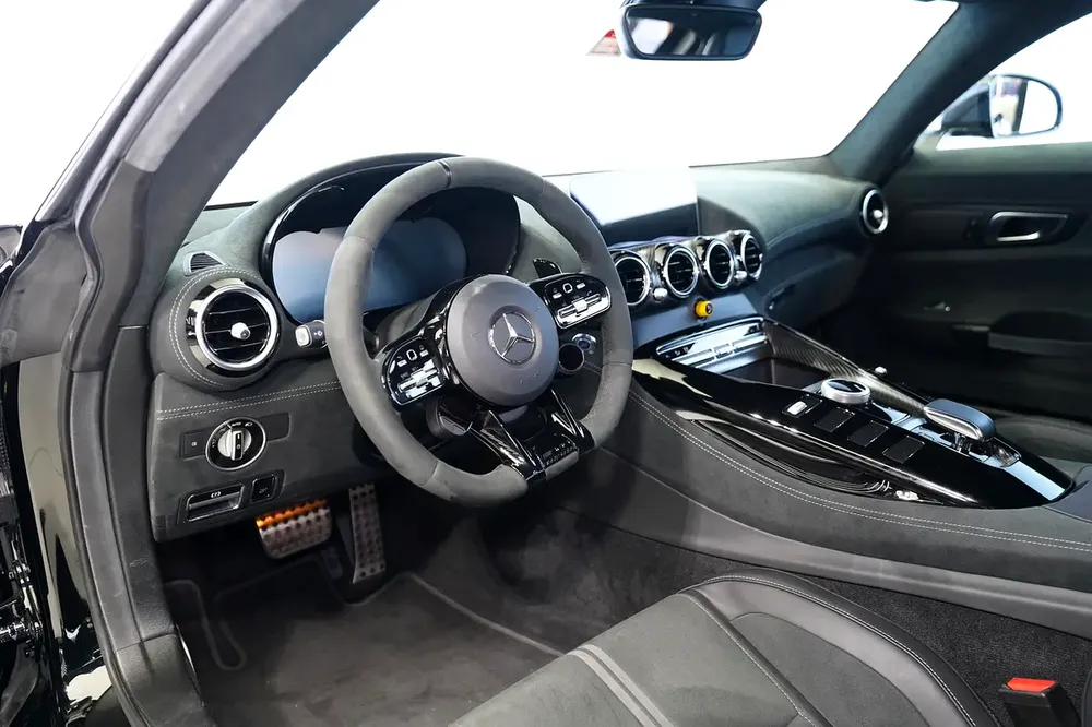 BLACK SERIES | AMG GT | CARBON EXTERIOR | MATT CARBON INTERIOR - Image 13