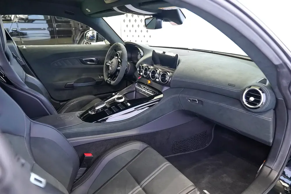 BLACK SERIES | AMG GT | CARBON EXTERIOR | MATT CARBON INTERIOR - Image 18