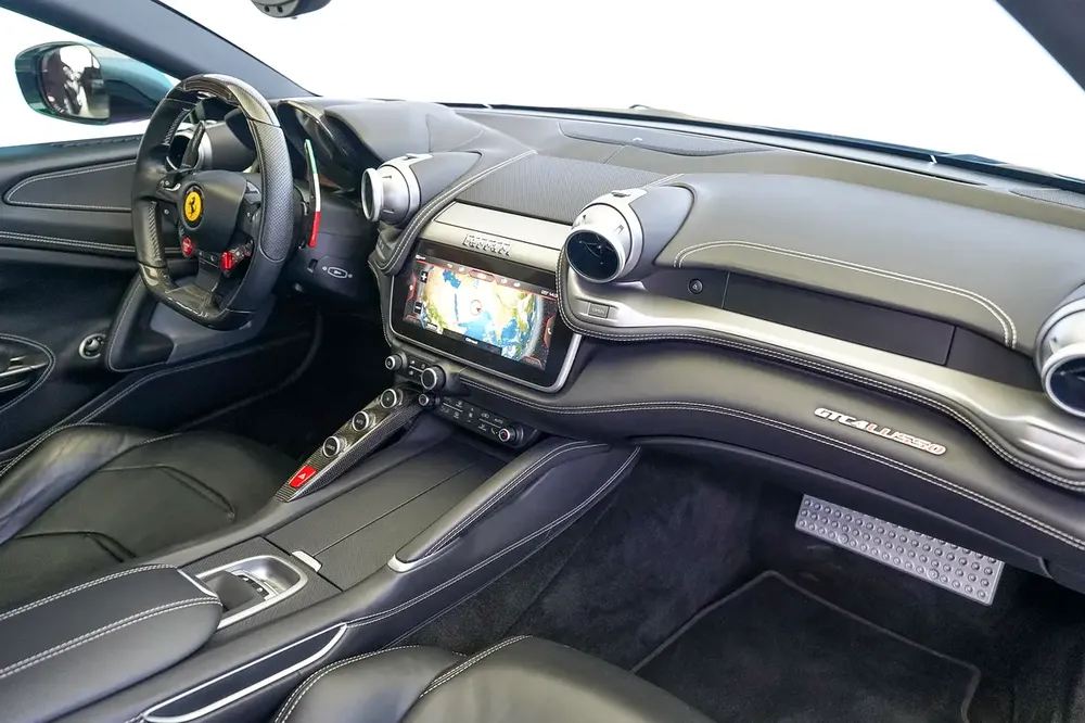 CARBON INTERIOR | CARBON EXTERIOR | PANORAMIC ROOF | WARRANTY AVAILABLE - Image 14