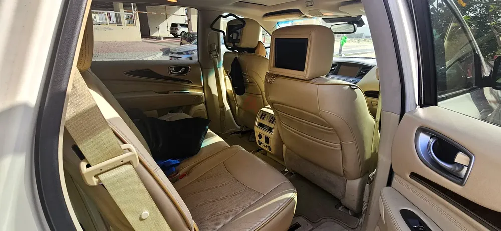 Infiniti QX60 Luxury 2014 - American Specs - GCC Ready - Image 6