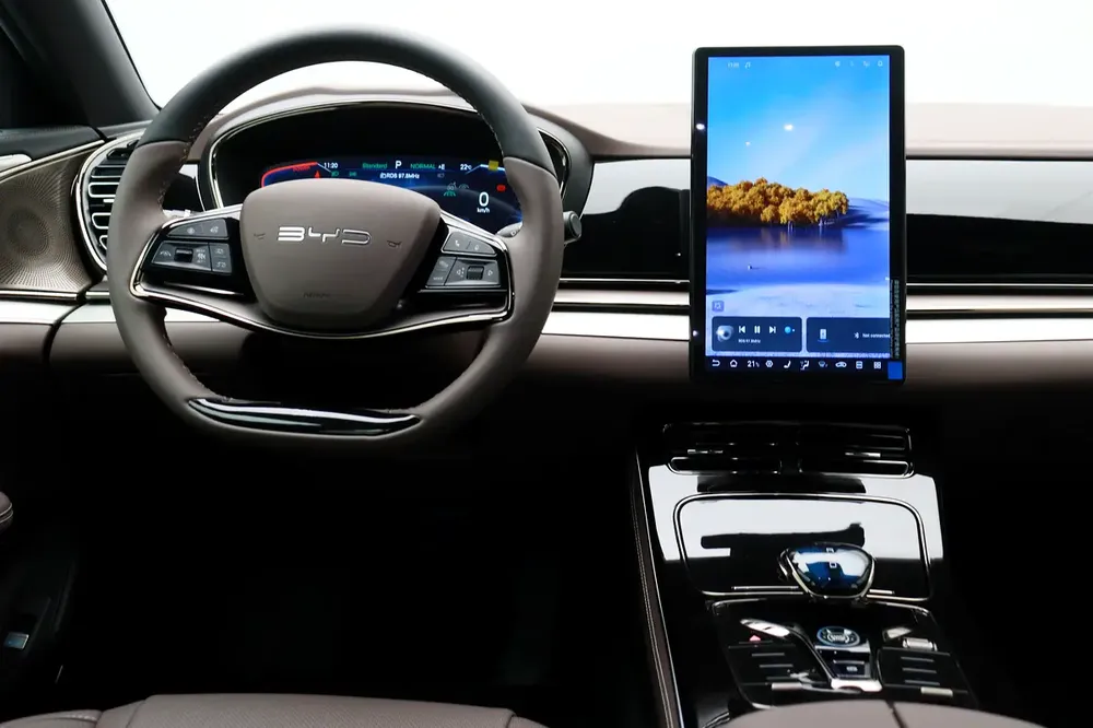 BYD HAN Premium 2026, GCC Specs - Reduced Price - Image 7