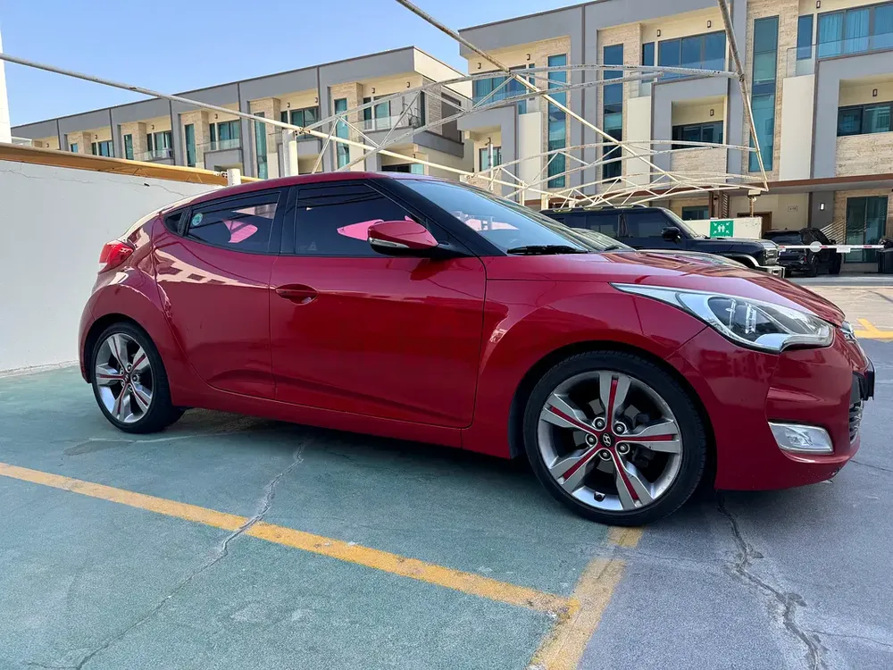 2013 Hyundai Veloster GL | Korean Specs | Stylish Hatchback - Image 4