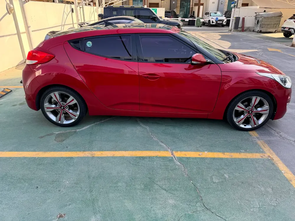 2013 Hyundai Veloster GL | Korean Specs | Stylish Hatchback - Image 5