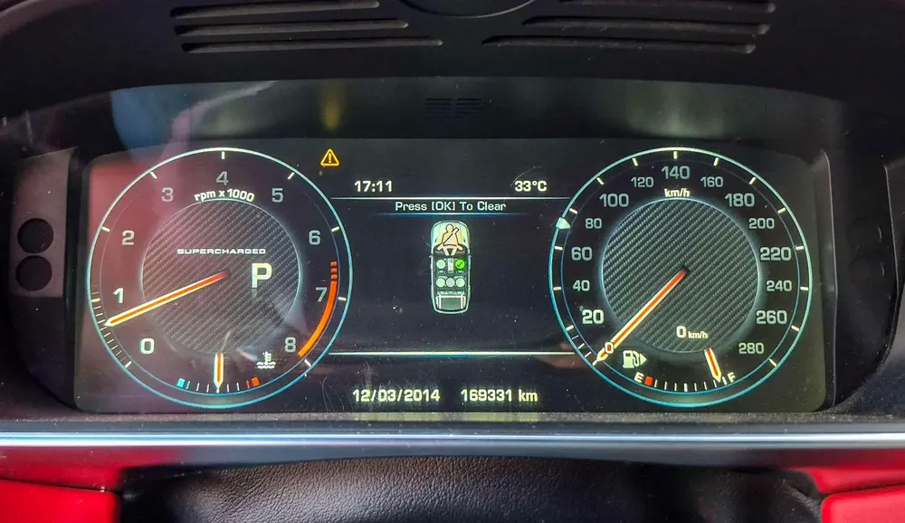 AED 1684/month | 2016 Land Rover Range Rover Supercharged | GCC Specs | Ref#384086 - Image 20