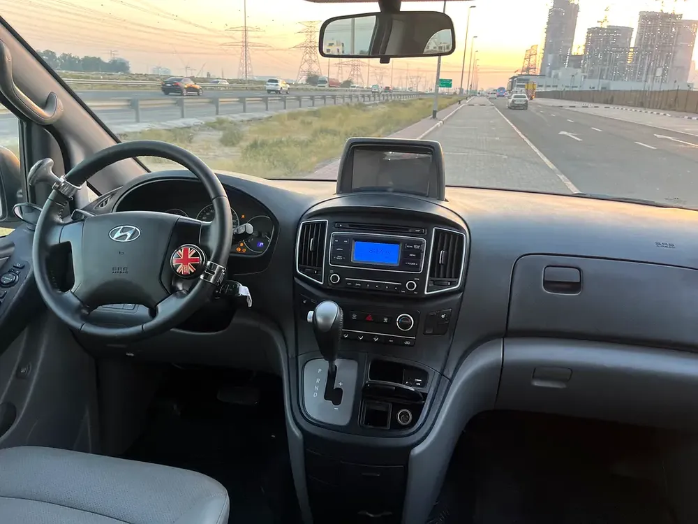 Hyundai H1 Grand Starex Edition 2019 Korean Specs - Image 11