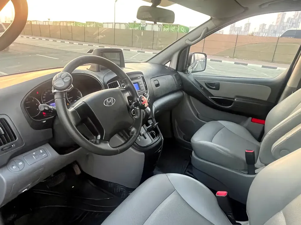 Hyundai H1 Grand Starex Edition 2019 Korean Specs - Image 12