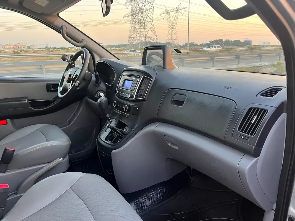 Hyundai H1 Grand Starex Edition 2019 Korean Specs - Image 13