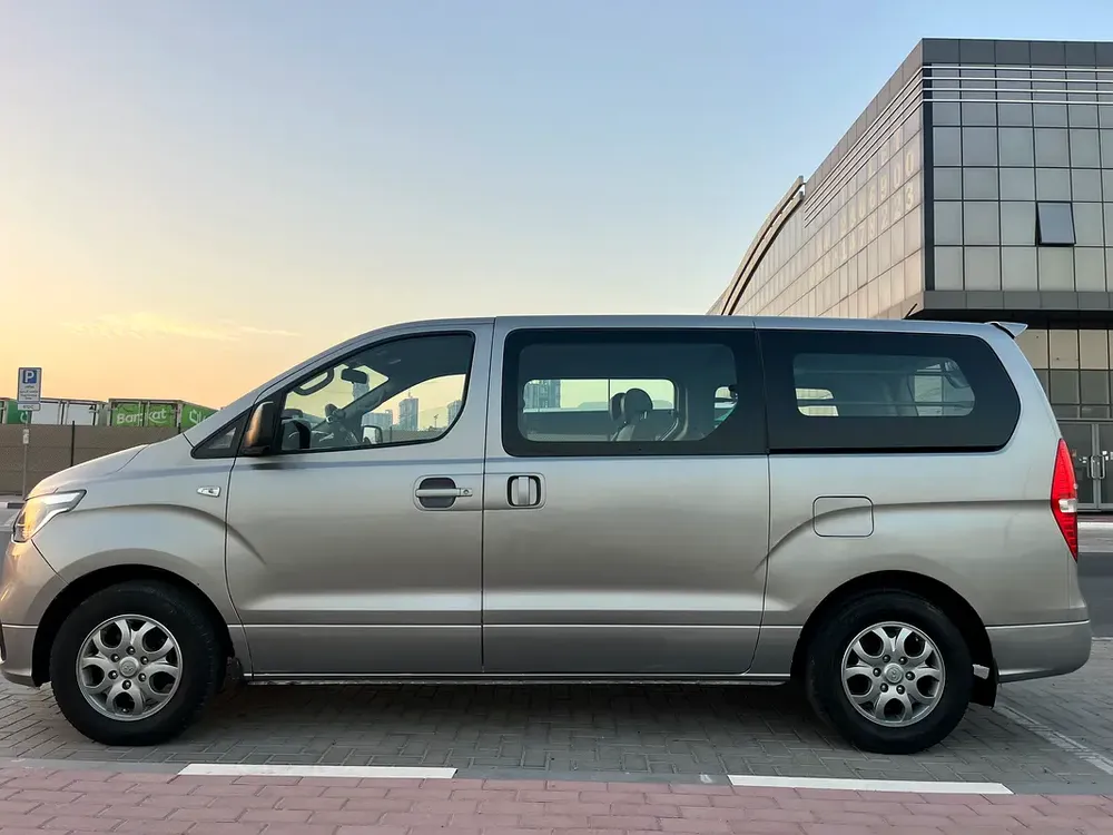 Hyundai H1 Grand Starex Edition 2019 Korean Specs - Image 7