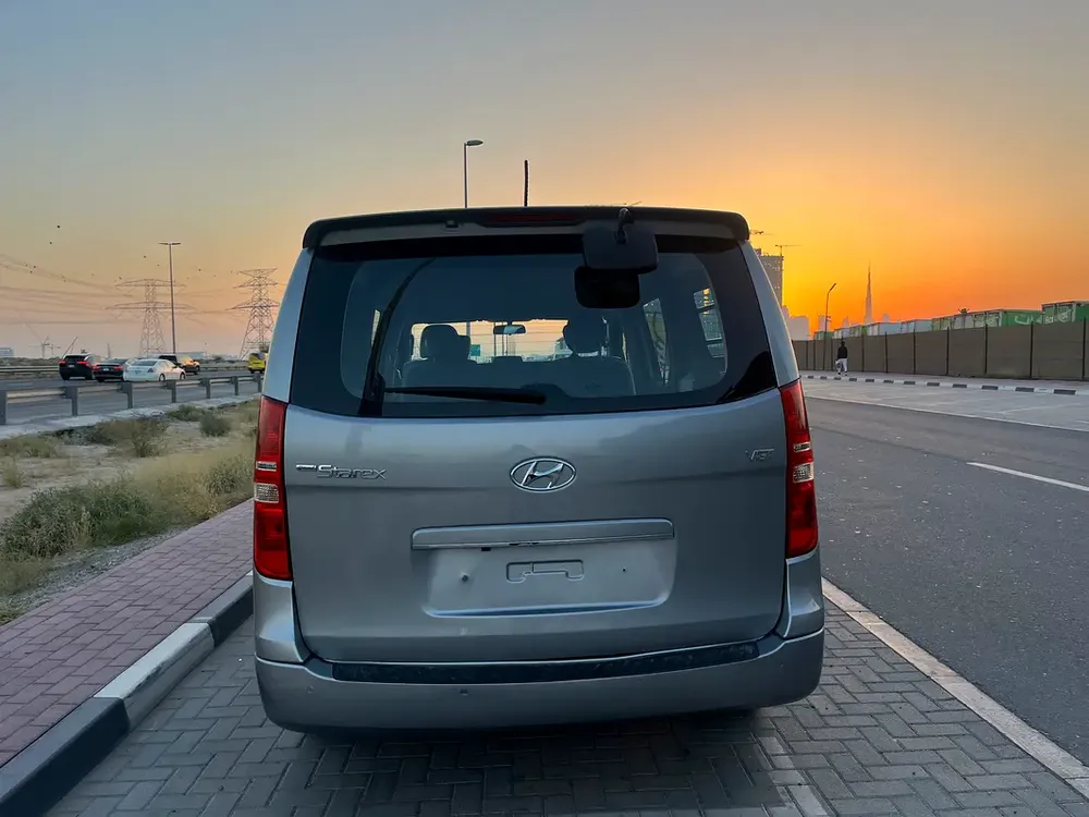 Hyundai H1 Grand Starex Edition 2019 Korean Specs - Image 8