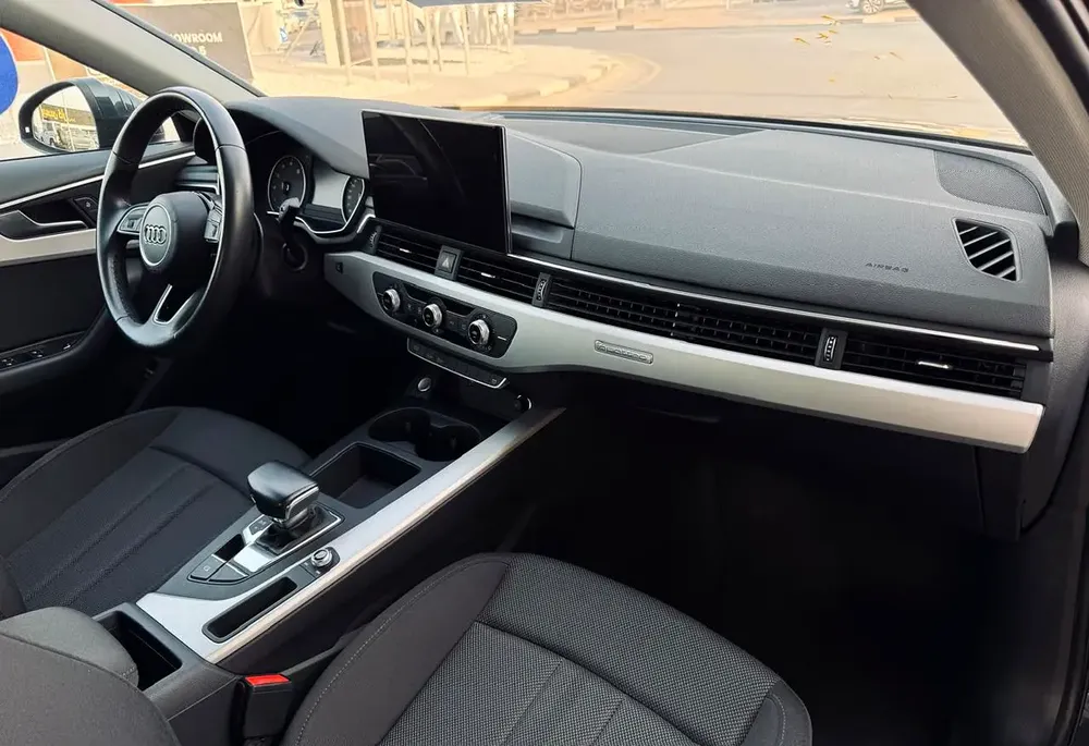 AUDI A4 TFSI - 2021 - ONLY 20113KM - SUPER CLEAN CAR FRESH JAPAN IMPORT - Image 12