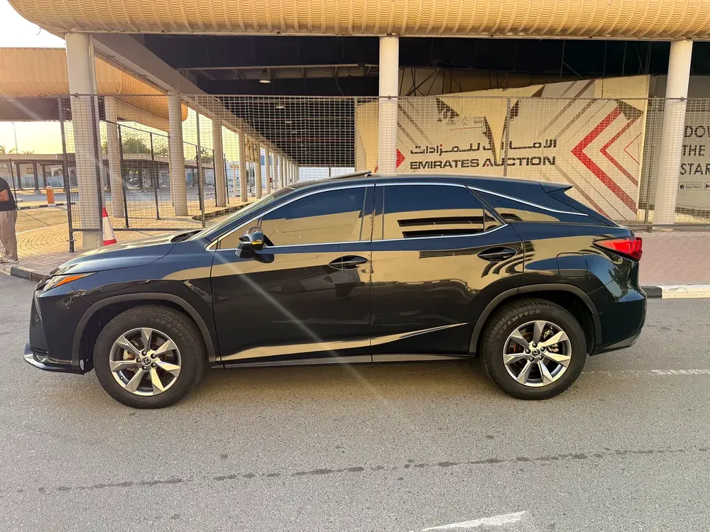 2019 LEXUS RX350 LIMITED FULL OPTION GCC - Image 4