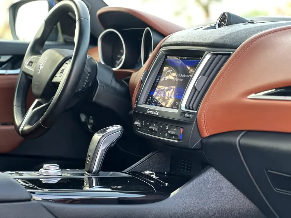 Maserati Levante S Q4 GranLusso 2019 (GCC – Low Mileage – GranLusso Trim – Excellent Condition) - Image 11