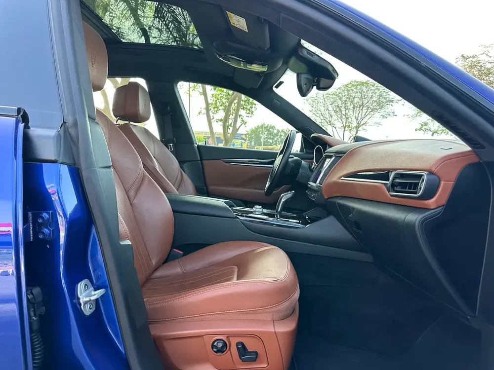 Maserati Levante S Q4 GranLusso 2019 (GCC – Low Mileage – GranLusso Trim – Excellent Condition) - Image 13