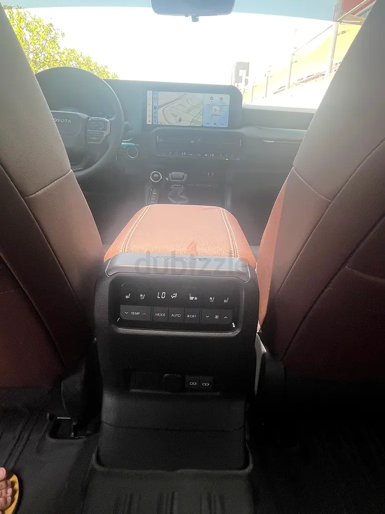 Toyota Prado Adventure 2025 GCC Specs - Brand New - Image 10
