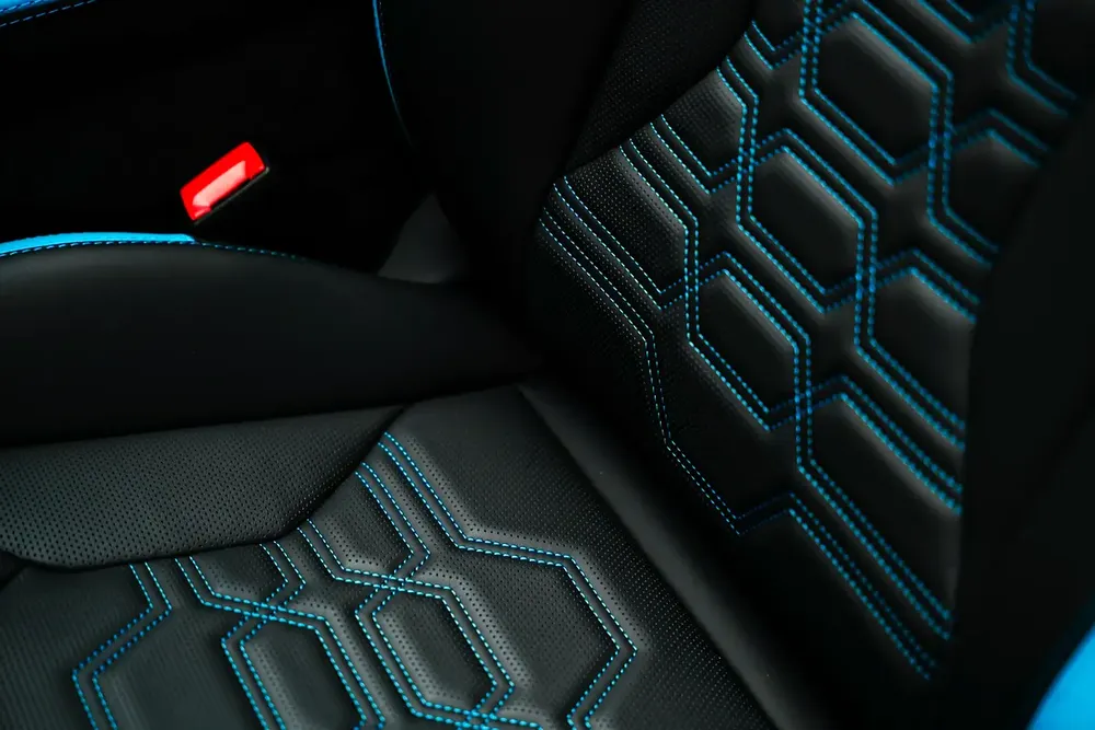2026 LAMBORGHINI URUS SE - Image 15