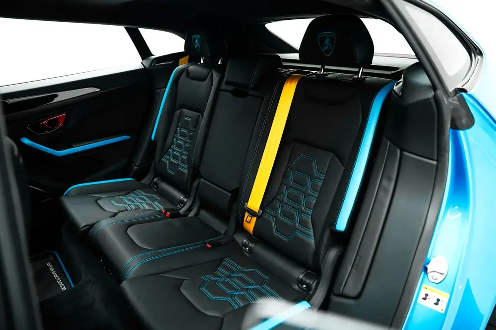 2026 LAMBORGHINI URUS SE - Image 17