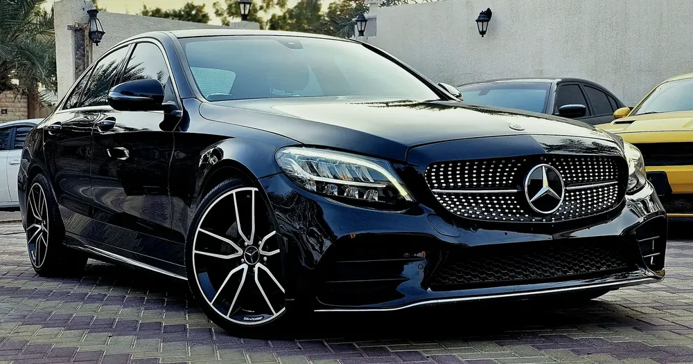 Mercedes C200 2019 0% D P EMI Starts from 1475 - Image 4