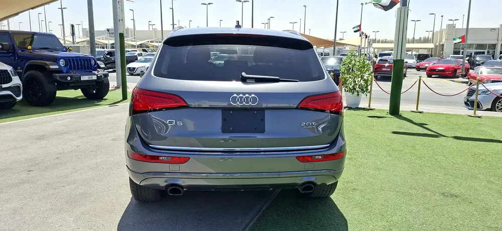 Audi Q5 2.0 TFSI Quattro Tiptronic 2017 - American Specs - Excellent Condition - Image 5