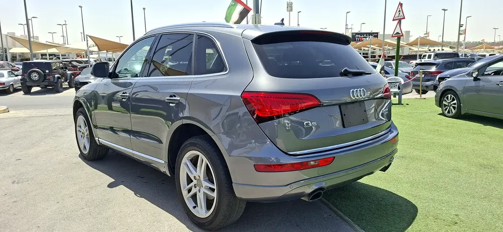 Audi Q5 2.0 TFSI Quattro Tiptronic 2017 - American Specs - Excellent Condition - Image 6
