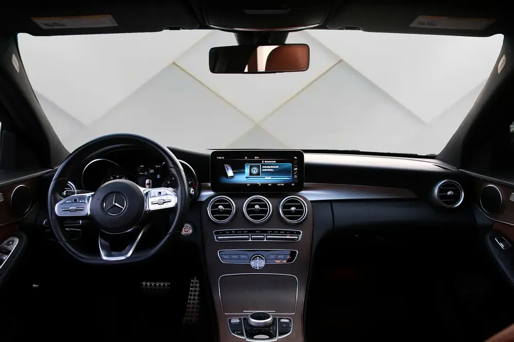 MERCEDES BENZ C300 4 MATIC - 2019 - FULLY LOADED - AMAZING PRICE - Image 14