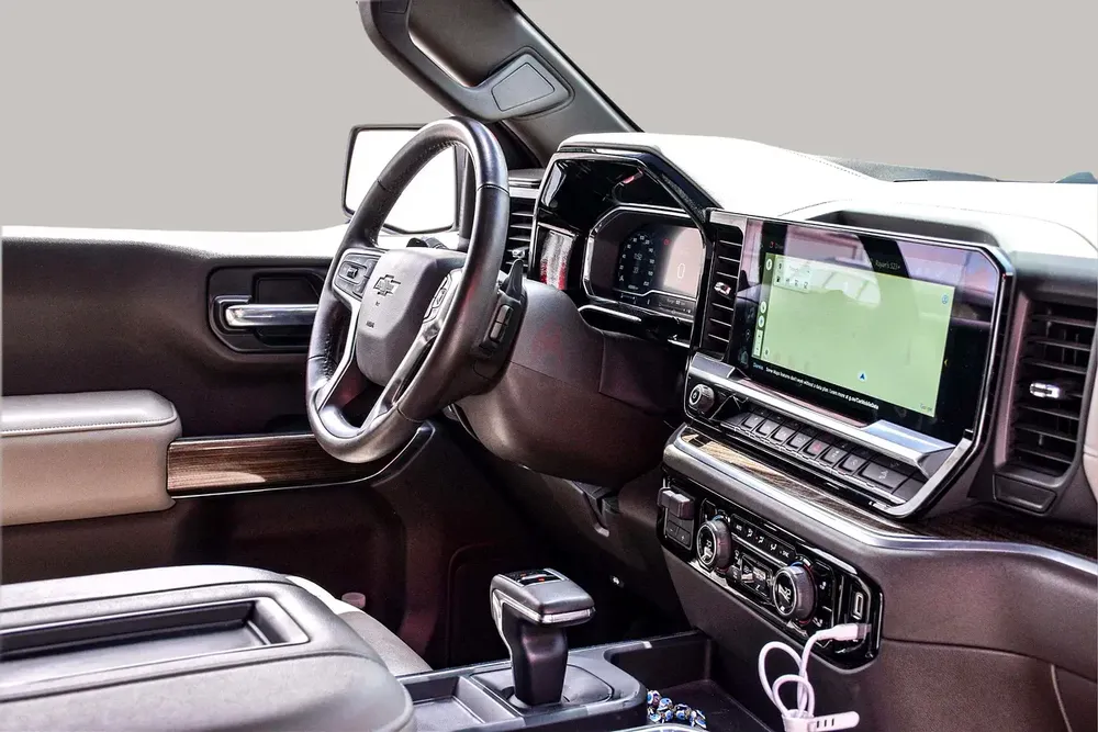 AED 2052/month | 2022 Chevrolet Silverado  | GCC Specs | Ref#441330 - Image 10