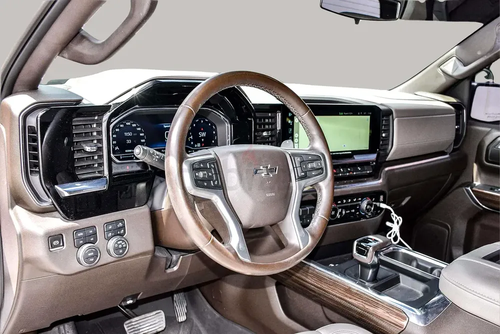 AED 2052/month | 2022 Chevrolet Silverado  | GCC Specs | Ref#441330 - Image 11