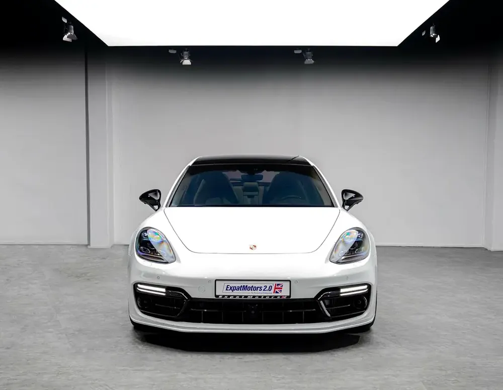 Sport Turismo • 550 BHP • Warranty + Service Contract Available • GCC - Image 5